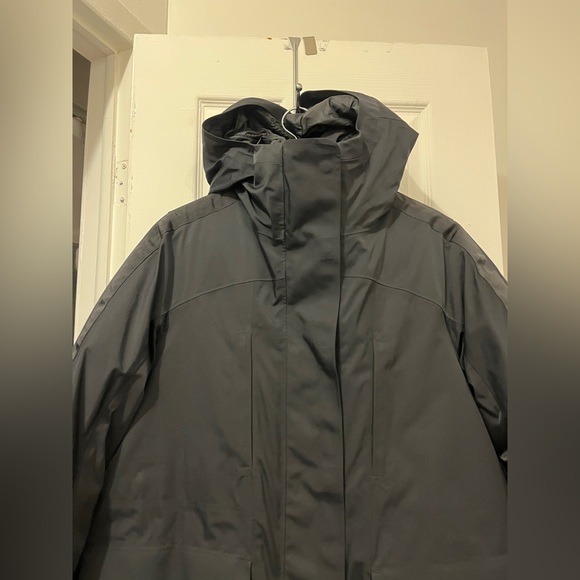 Lululemon Out In The Elements Parka - Picture 4 of 14